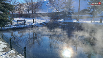 Türkiye'nin eşsiz cenneti termometrelerin eksi 30 dereceyi gösterdiği dondurucu soğuğa meydan okudu!