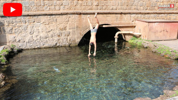 Donduran soğuklar sonrası termometreler 8 dereceyi gösterirken çocuklar soluğu buz gibi suda aldı!