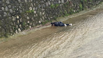 Dereye düşmüştü... Kalp masajıyla hayata döndürüldü