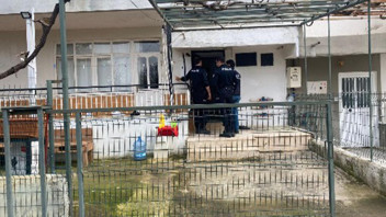 Antalya'da kombi faciası: Anne ve oğlu hastanelik oldu