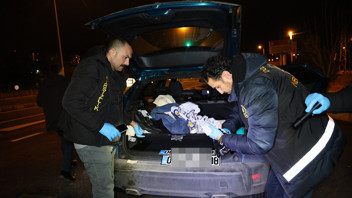 15 kişiyi peşpeşe dolandıran sahte altın çetesi böyle yakalandı