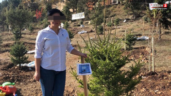 Mezarlıkta acı üstüne acı: 16 yaşındaki oğlunun mezarı başında fenalaşan anne hayatını kaybetti!