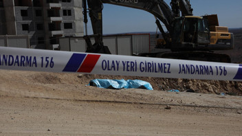 Gaziantep semalarında düşürülen İran füzesinden ilk görüntüler