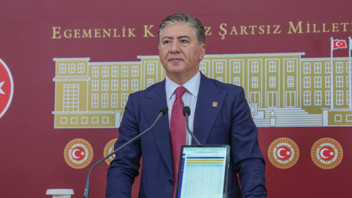 CHP'li Murat Emir mal varlığını açıkladı: ''Taşınmaz beyanı böyle yapılır''