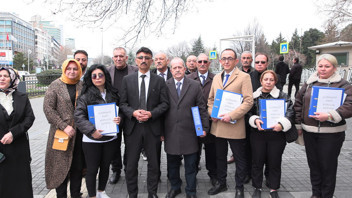 Bir siyasi parti daha geliyor; kuruluş dilekçesi verildi!