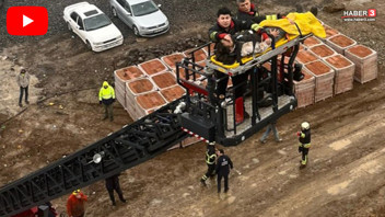 İnşaat alanında can pazarı! 8. Kattan düşen işçi için vinçli kurtarma operasyonu kamerada