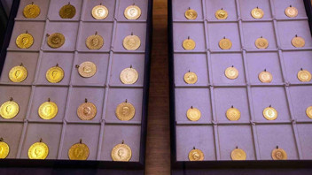 Altın yeniden gaza bastı: Son bir ayın zirvesi görüldü!