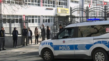 Okullarda polis nöbeti başladı! Tüm okullara polis görevlendirildi!