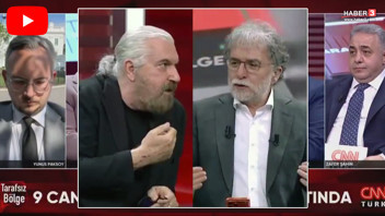 CNN Türk ekranlarında skandal yayın! Ahmet Hakan ile Hakan Bayrakçı şarkı tartışmasına girdi!