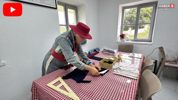 73 yaşındaki emekli öğretmen azmiyle gençlere taş çıkardı!