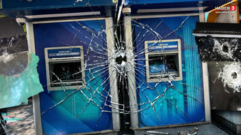 Diyarbakır'da Yapı Kredi'ye bir saldırı daha! ATM'si kurşunlandı...