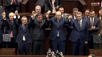İYİ Parti'nin kurucularındandı... Bir vekil daha AK Parti'ye geçti!