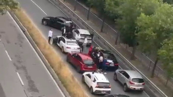 Yol kapatan düğün magandalarına ceza yağdı