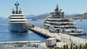 Milyar dolarlık süper yatlar Bodrum'da... Servet bıraktılar!