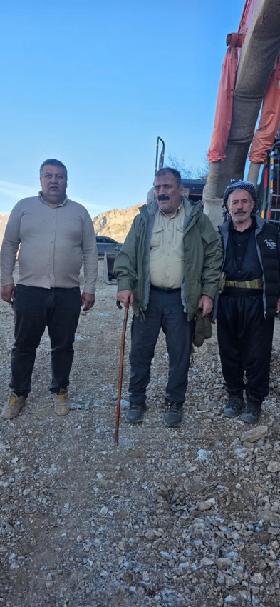 30 yıldır kapalı olan yollar açıldı; köye dönüş hazırlığı başladı - Resim: 2