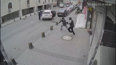 İstanbul'da güpegündüz kuyumcu soygunu girişimi kanlı bitti