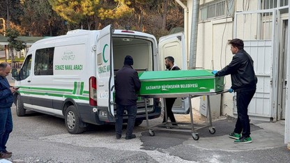 19 yaşındaki bir genç kız öldü, 26 yaşındaki bir genç kadın yaralandı!