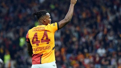 Galatasaray 3 büyüklerde forma giyen tek yabancı Batshuayi'nin sözleşmesini feshetti