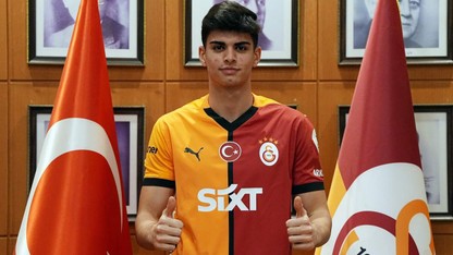 Galatasaray'dan bir transfer daha; 18 yaşındaki ismi renklerine kattı