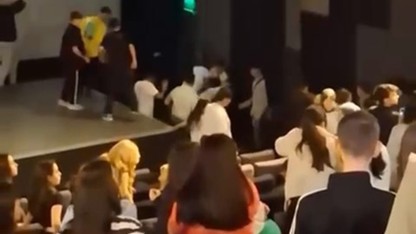 İstanbul'da Çakal'ın hayran buluşmasında tekmeli yumruklu kavga