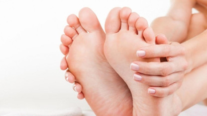 Uzman isim aynı ayakkabıyı 2 gün üst üste giyenleri uyardı