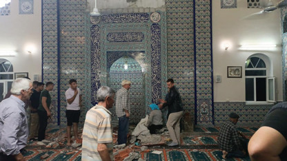 Depremde hasar gören camide inceleme yaparken öldü