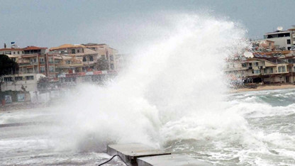 İstanbul dahil 11 ilde fırtına alarmı: Hızı 80 km'ye çıkacak!