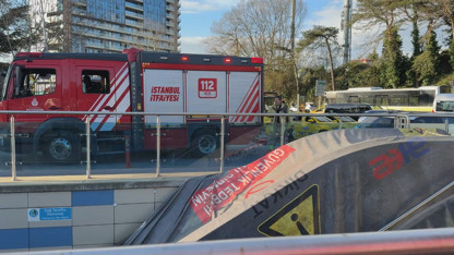 İstanbul metrosunda acı olay: Raylara atlayarak yaşamına son verdi