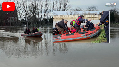 Bir şehir sular altında: Eski belediye başkanı evinden botla tahliye edildi
