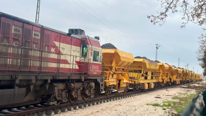 Hasret sona erdi! Ceylanpınar'a 15 yıl sonra ilk tren geldi