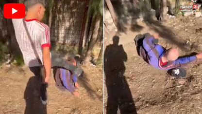 Sokakta uyuyan yaşlı adamla alay edip, yüzüne tekme attılar!