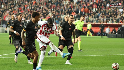 Galatasaray'a şampiyonluk yolunda Samsunspor'dan çok ağır darbe!