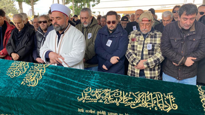 Usta sanatçı Tülay Özer'e veda! Zerrin Özer cenazeye katılmadı