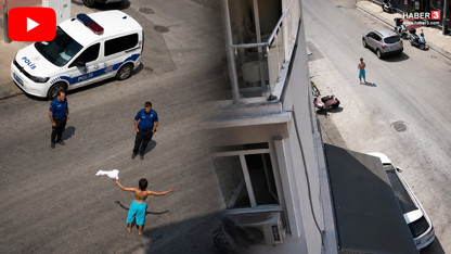Yarı çıplak sokağa çıkan kadını polis eve gönderdi, sonrası korkunç!