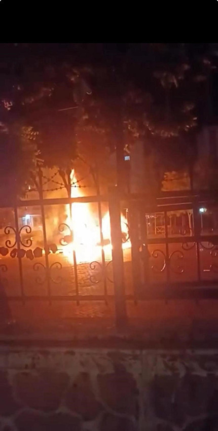 Diyarbakır'da korkunç olay! Önce aracını sonra kendini ateşe verdi - Resim: 2