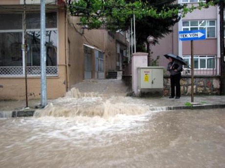 Antakyada sel hayatı felç etti - Resim: 1