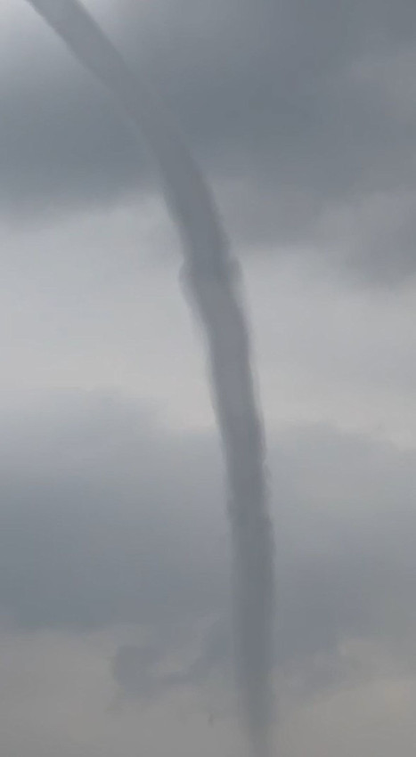 Türkiye'nin maviyle yeşilinin buluştuğu cennetinde hortum paniği - Resim: 2