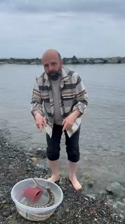 Karadenizli vatandaş satın aldığı balığın ne olduğunu öğrenince koşup denize saldı - Resim: 4