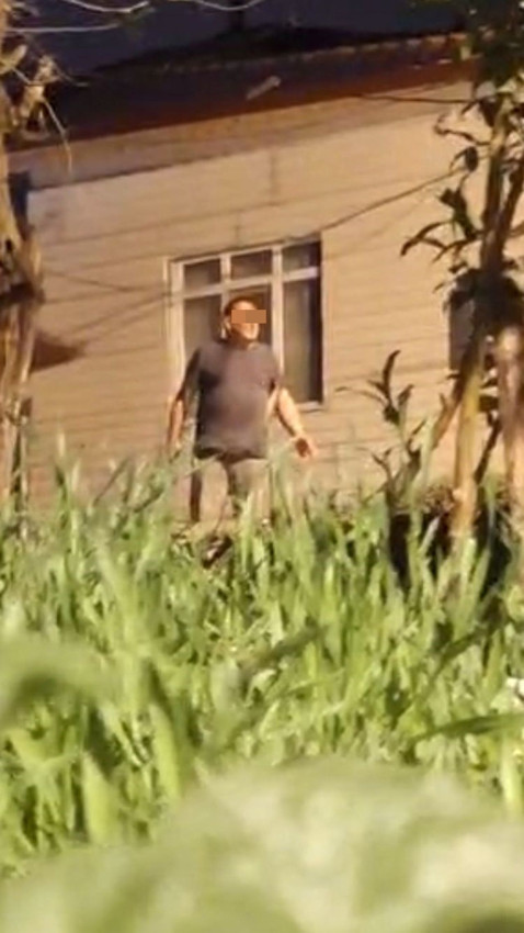 Eli tüfekli psikopat 1 saat boyunca ortalığı birbirine kattı - Resim: 1