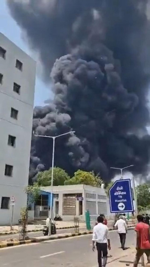 Hindistan'daki uçak faciasında mucize kurtuluş! - Resim: 2