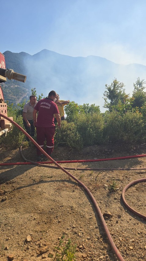 Tatil cennetimiz Antalya'da 3 ayrı noktada orman yangını - Resim: 4
