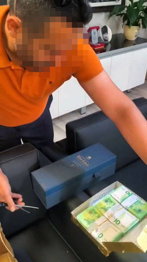 Manavgat Belediyesi'ndeki rüşvet iddiaları kamerada - Resim: 4