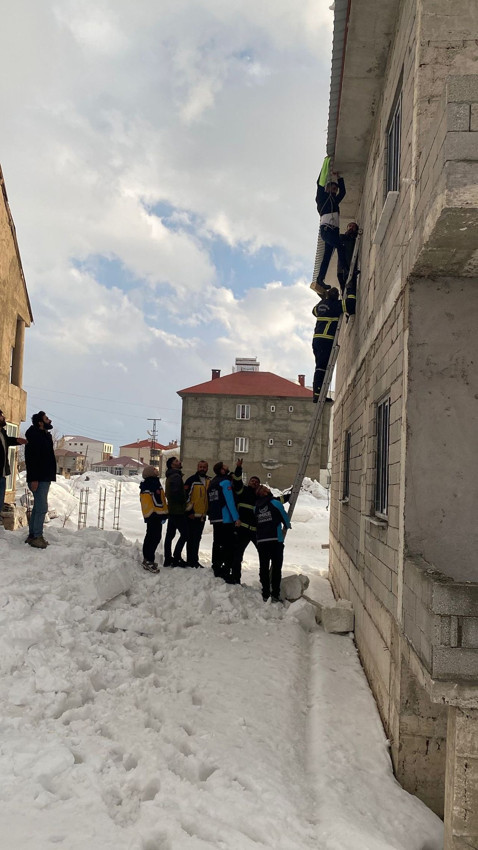 Ölümle burun buruna geldi; büyük hatasından aldığı basit önlemle kurtuldu - Resim: 4