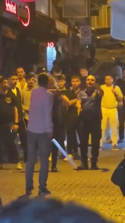 ''Mekanda eşime baktılar'' deyip Beşiktaş Çarşı'yı birbirine kattı! - Resim: 3