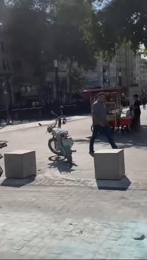 Polis ceza kesince çılgına döndü; yol ortasında motosikletini yaktı - Resim: 3