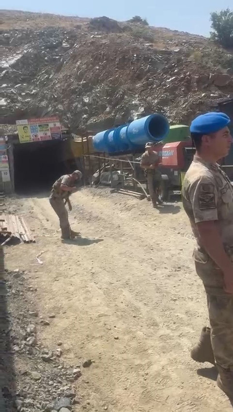 Elazığ'da madende göçük: 1 işçi hayatını kaybetti - Resim: 4