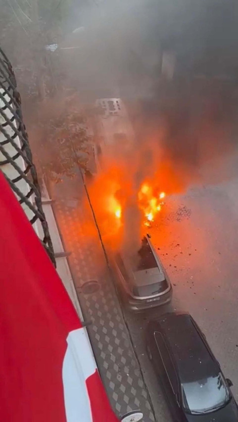 Öğrenci servisi alev alev yandı; faciadan dönüldü! - Resim: 2