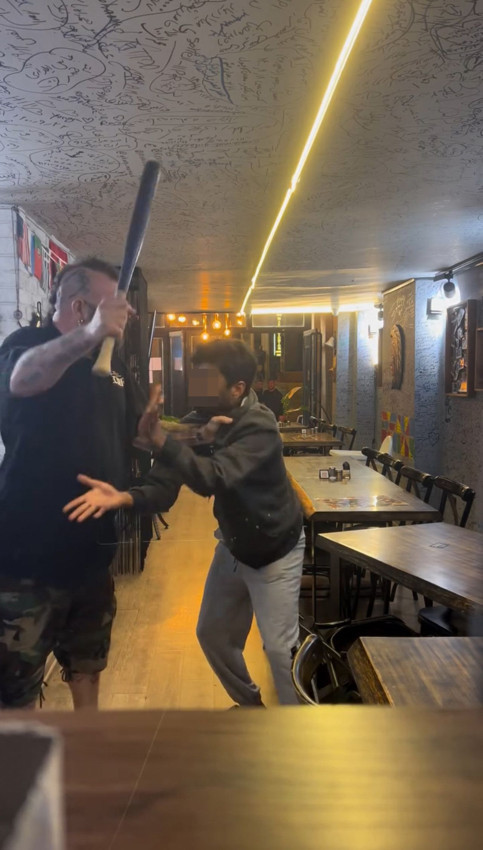 Ünlü oyuncu, çalışanına tekme tokat saldırıp beyzbol sopasıyla dövdü - Resim: 4