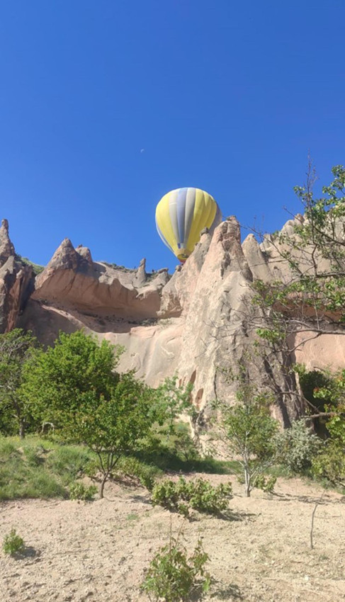 Kapadokya'da faciadan dönüldü! Sıcak hava balonu zorunlu iniş yaptı - Resim: 3