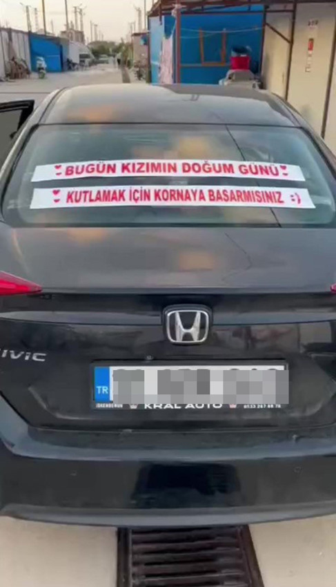 Kızının doğum günü için öyle bir şey yaptı ki... Trafikte gören kornaya bastı - Resim: 3